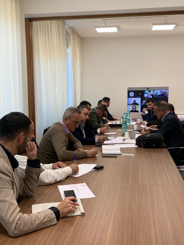 Tavolo Verde Regionale con le Associazioni di categoria per le problematiche legate all&rsquo;eleggibilit&agrave; delle superfici in applicazione della Carta Nazionale dei Suoli