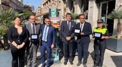 Cagliari, inaugurato un defibrillatore “intelligente” in Piazza Yenne
