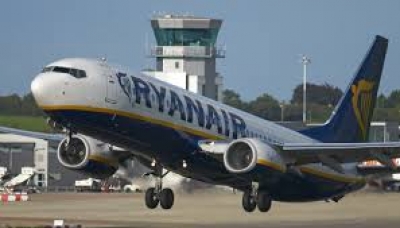 Ryanair “atterra” ad Olbia per la prima volta e presenta dieci rotte estive