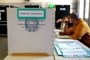 I candidati governatori della Sardegna si preparano ai primi confronti a quattro