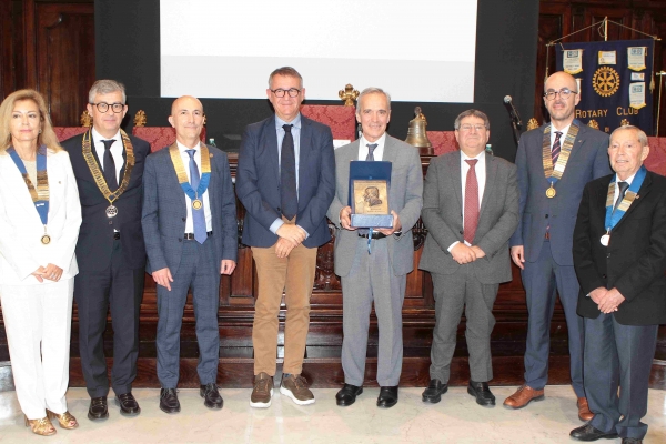 Heineken riceve il Premio La Marmora 2024: riconosciuto l&#039;impegno di Ichnusa per la valorizzazione della Sardegna (e dei suoi valori) in tutto mondo