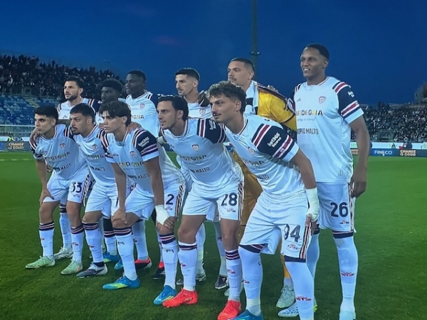 Gli undici rossobl&ugrave; dal primo minuto in campo
