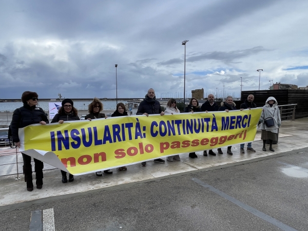 Porto Torres, allarme dei Riformatori: &laquo;necessaria la continuit&agrave; territoriale per le merci e interventi immediati&raquo;