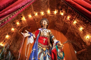 Sant&rsquo;Efisio 2025: fede, tradizione e un turismo da record
