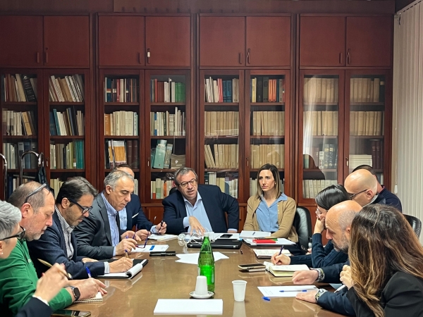 Vertenza lavoratori Porto Canale, gli assessori Cani e Manca incontrano i sindacati: &ldquo;Urgente coinvolgere tutti i soggetti interessati"
