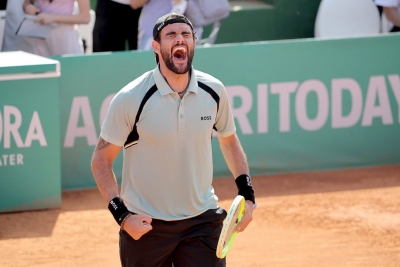 Berrettini incanta al Sardegna Open: stende Navone e sfider&agrave; Hurkacz nei quarti. Avanti anche Arnaldi e Cadenasso