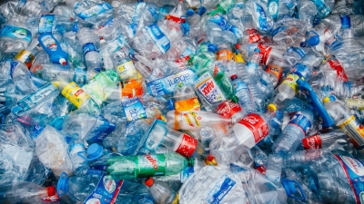 Rifiuti, Tavolo regionale sulla plastica: verso il progressivo superamento delle criticit&agrave;
