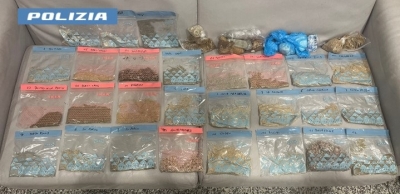 Stagione estiva 2024, la Polizia di Stato sequestra 125 kg di sabbia, ciottoli e conchiglie