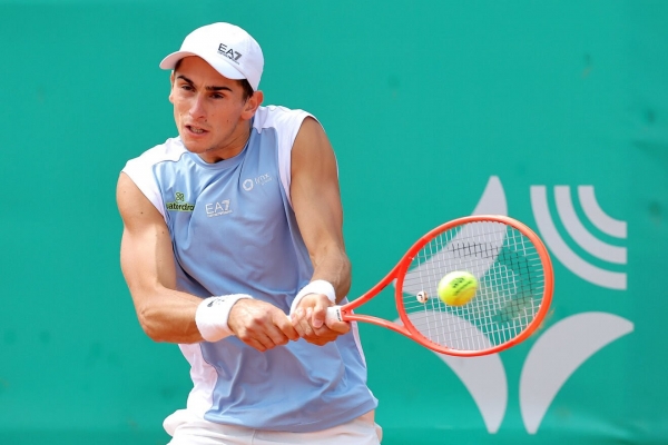 Il Sardegna Open fa felice anche Arnaldi: ritrova vittoria e sorriso. &Egrave; agli ottavi con Pellegrino e Cadenasso