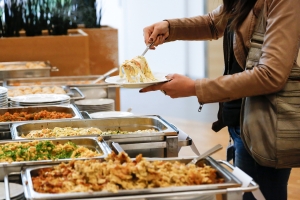 Povert&agrave; alimentare in crescita: in Sardegna il 27,2% delle famiglie &egrave; a rischio. Maglia nera in Italia