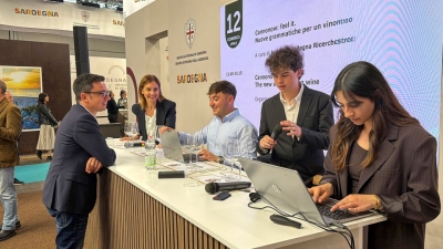 Vinitaly, al via a Verona la 58ma edizione della quattro giorni dedicata al vino con oltre 110 aziende sarde