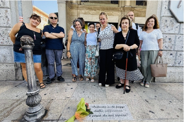 Cagliari inaugura una pietra ricordo per l&rsquo;accoglienza e l&rsquo;integrazione