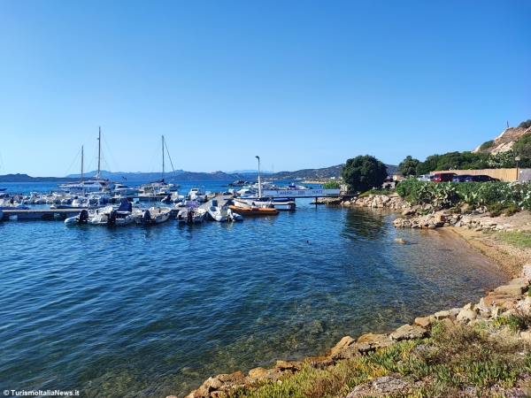 Continuit&agrave; territoriale con le Isole Minori: dopo tre anni di aste deserte &egrave; arrivata un'offerta relativa al bando per l'Isola dell'Asinara
