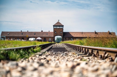 Progetto promemoria Auschwitz Sardegna 2026: gli studenti sardi in viaggio nei luoghi dell&rsquo;Olocausto