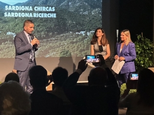 Cagliari. Per il ventesimo anniversario di Sardegna Ricerche, sul palco l&#039;assessore regionale alla Programmazione, GiuseppeMeloni e il dg Maria Assunta Serra