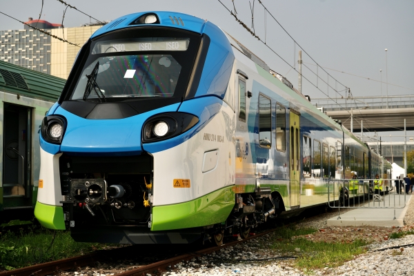 Ad Alghero nasce la prima linea ferroviaria a idrogeno della Sardegna