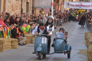 Vespiglia 2025, tutto pronto a Cagliari per la 17^ edizione: si scaldano i motori per la corsa alla stella in Vespa