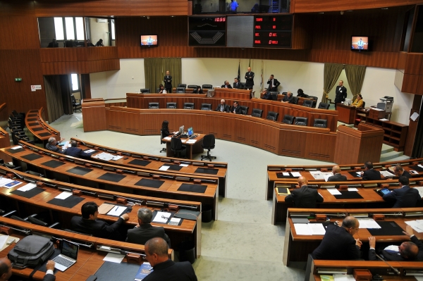 Regione: nel 2024 pesano indennit&agrave; consiliari e vitalizi, ma le spese restano sotto le entrate