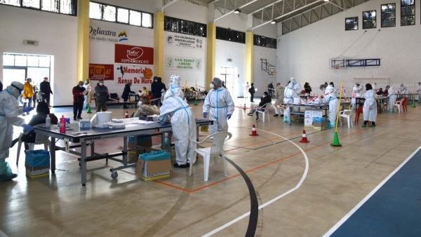 Partito lo screening di massa in Ogliastra: alta adesione, 30mila test in due giorni